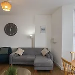 Apartment Glenholme 1 *